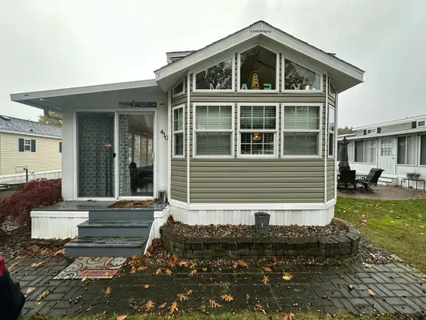 23 College Drive #410, Wells, ME 04090
