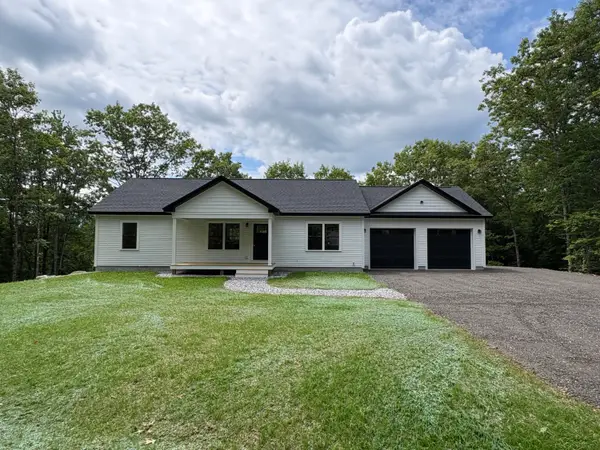 1106 Meadow Road, Casco, ME 04015