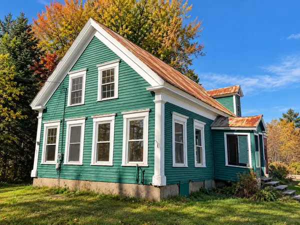 520 Harbor Road, Fryeburg, ME 04037