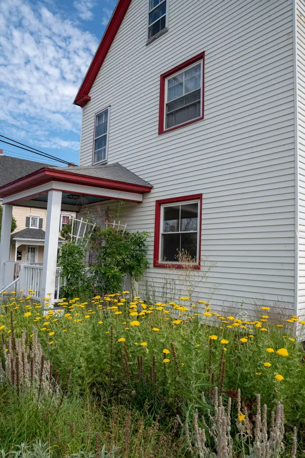 9 Cushing Street, Brunswick, ME 04011