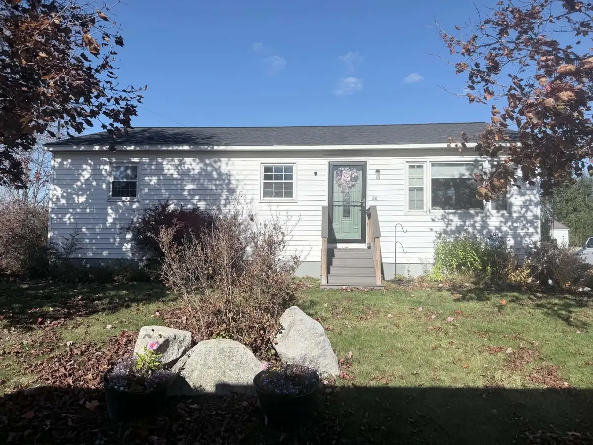 22 Somerset Avenue, Fairfield, ME 04937 - #1