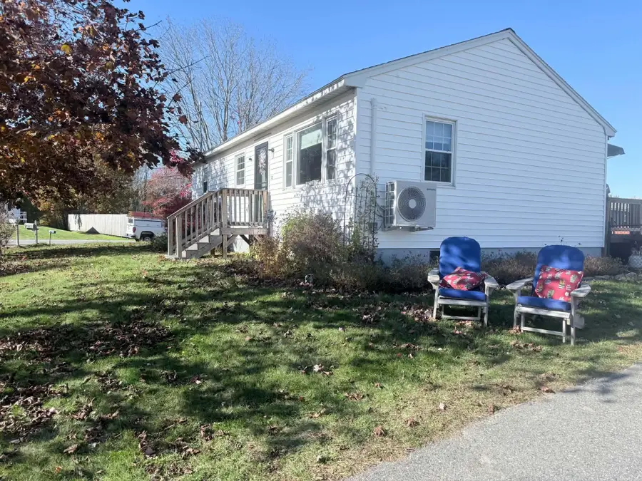 22 Somerset Avenue, Fairfield, ME 04937 - #2