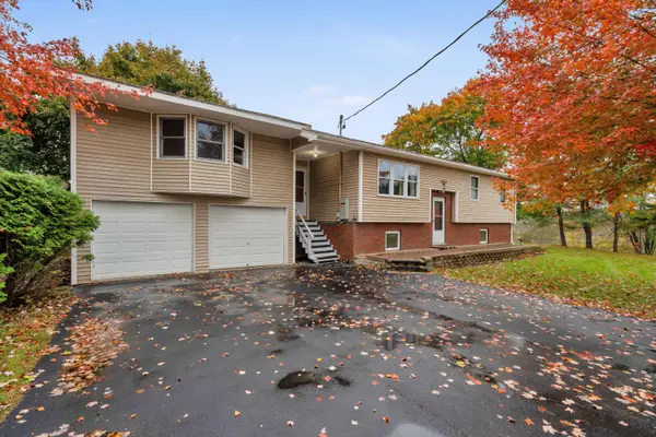 203 Webster Corner Road, Sabattus, ME 04280