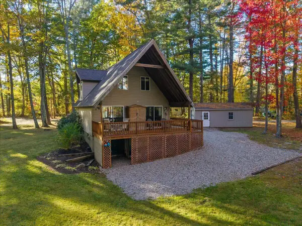 17 Peaceful Lane, Sanford, ME 04073