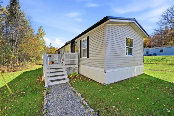 1 Cedarbrook Lane, Fairfield, ME 04937