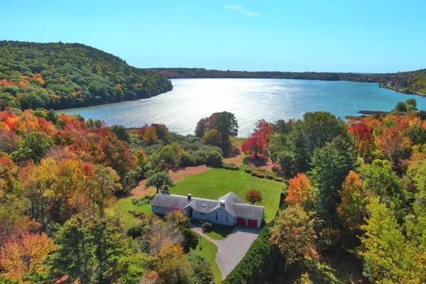 140 Porter Street, Rockport, ME 04856
