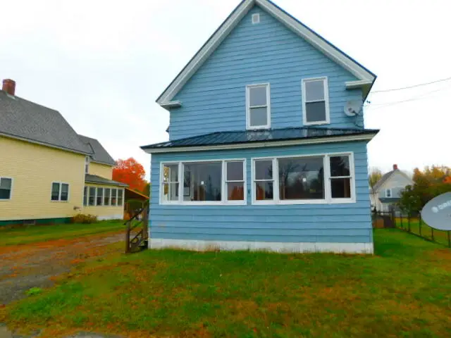 36 1st Street, Milo, ME 04463 - #3