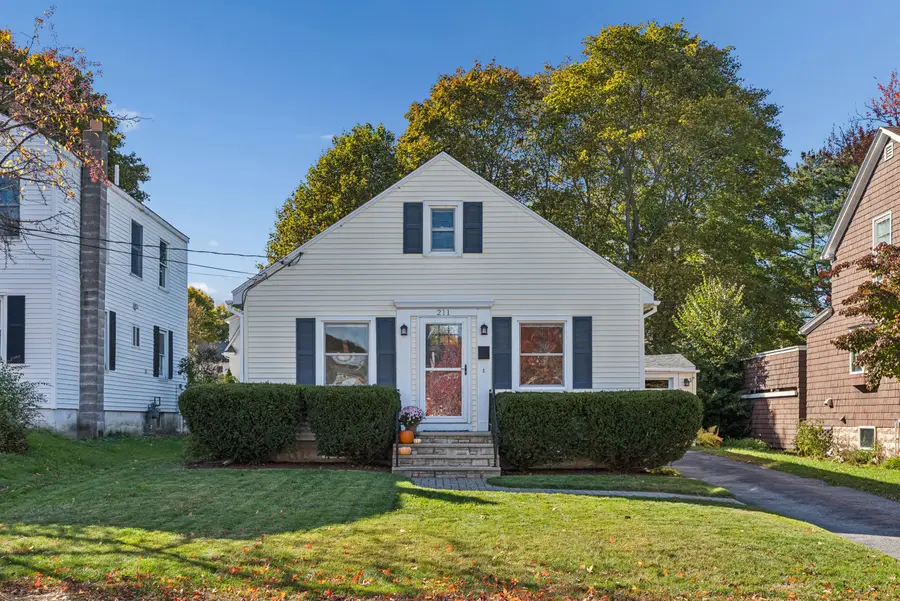 211 Harriet Street, South Portland, ME 04106 - #2