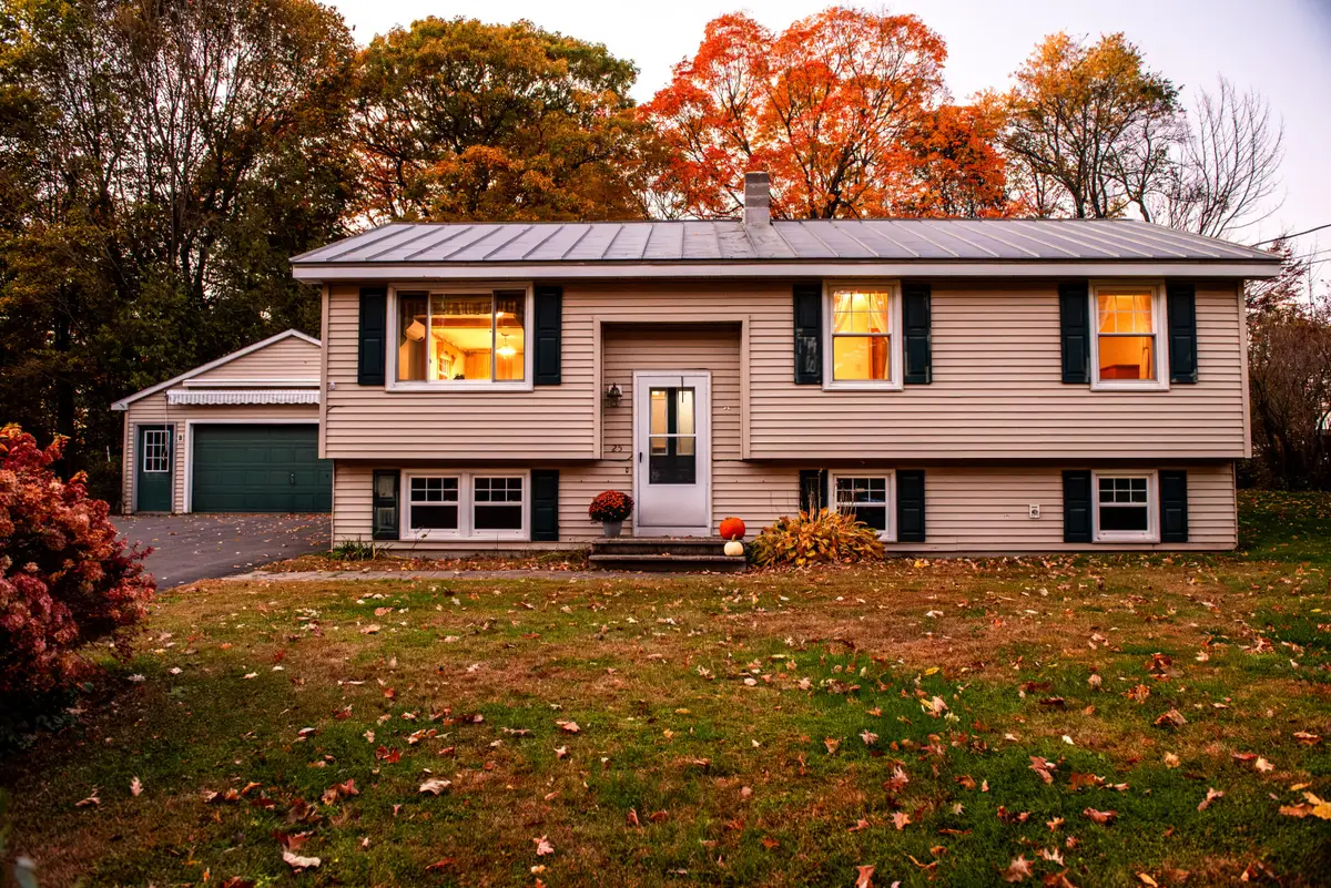 25 S Alpine Street, Oakland, ME 04963 - #1