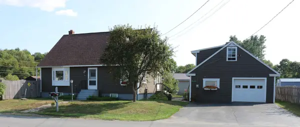29 Myrtle Street, Madison, ME 04950