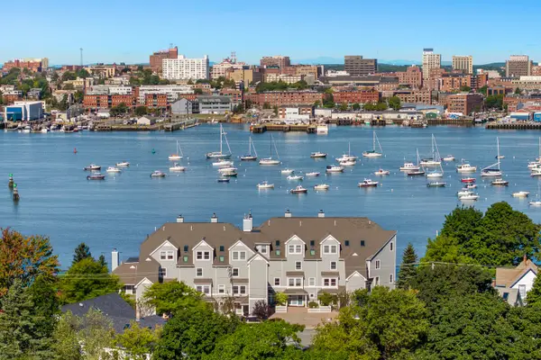 215 High Street #307, South Portland, ME 04106
