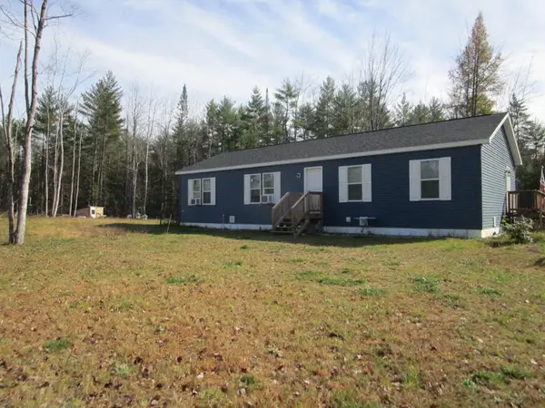 36 New Harrison Road, Oxford, ME 04270