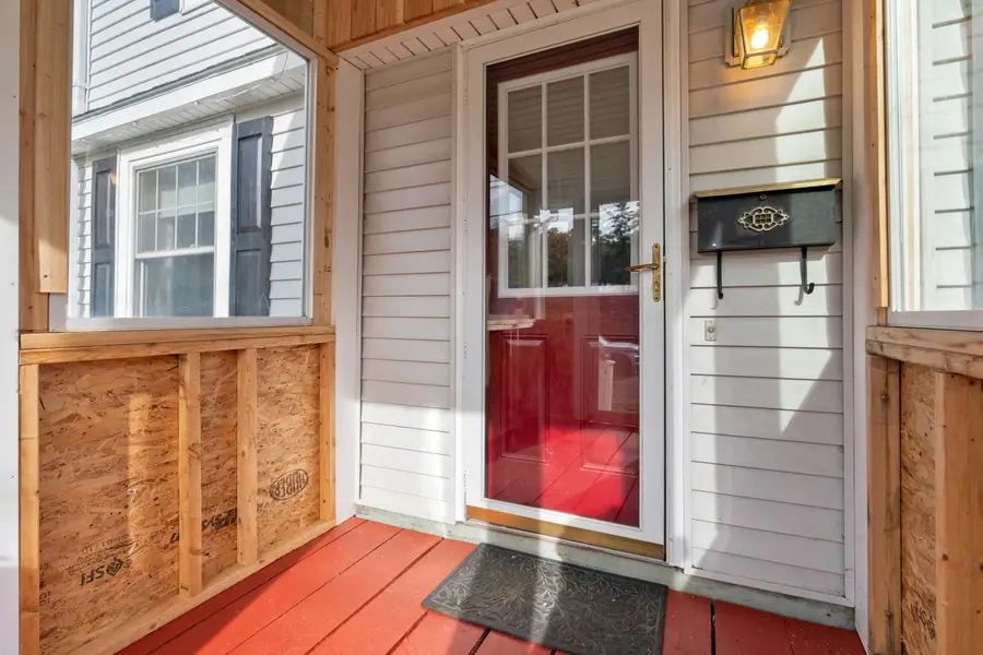 19 Auburn Street, Springvale, ME 04083 - #2