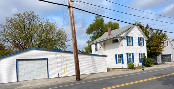 77 Main Street, Sabattus, ME 04280