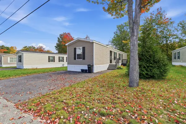 7 Bickford Drive, Lisbon, ME 04250