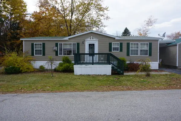 1 Lynewood Drive, Norway, ME 04268