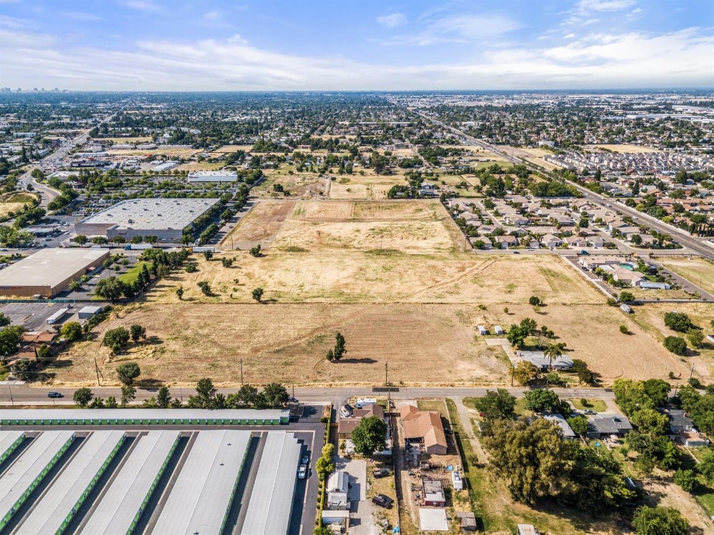 7901 STEVENSON AVENUE, Sacramento, CA 95828 BHGRE