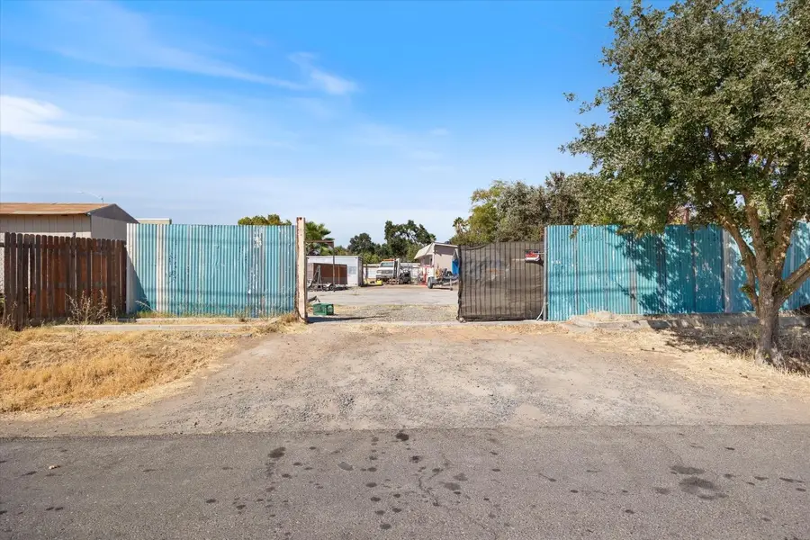 707 N Street, Rio Linda, CA 95673 - #3