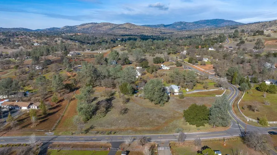 790 Pinon Drive, Copperopolis, CA 95228 - Image #2