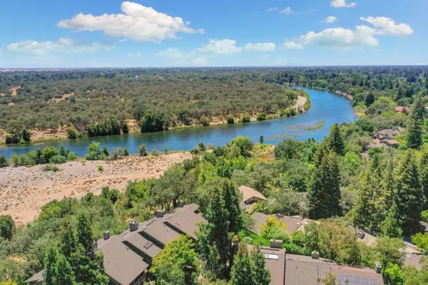 26 River Bluff Lane, Carmichael, CA 95608