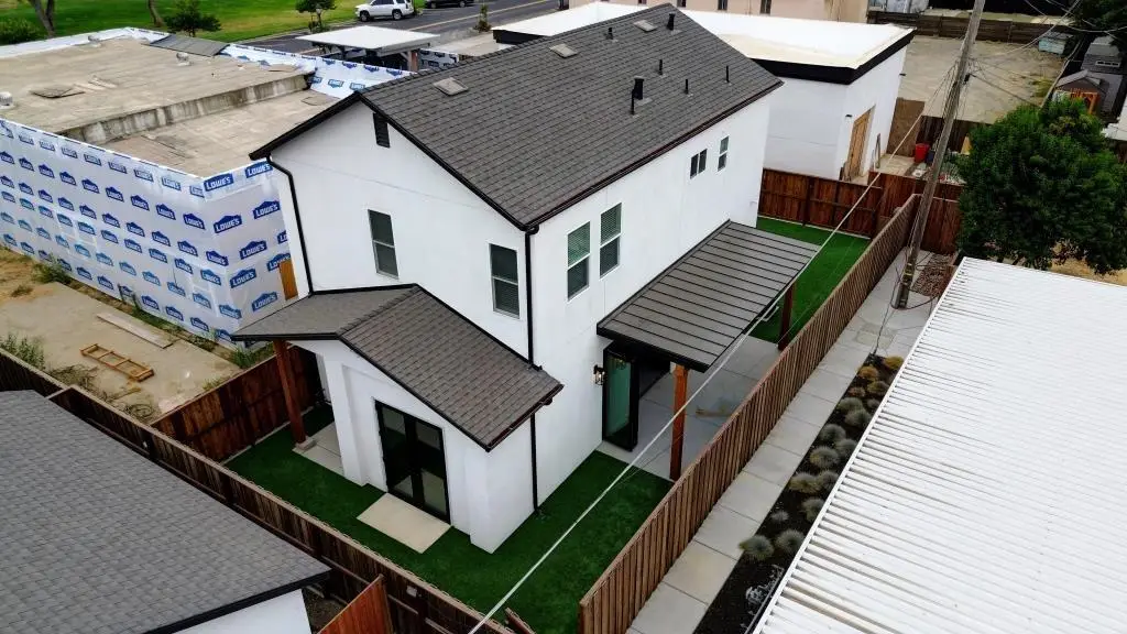 1526 3rd Street, Escalon, CA 95320 - #1