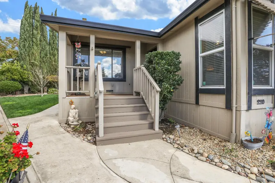 220 Madera Drive, Lodi, CA 95240 - Image #2