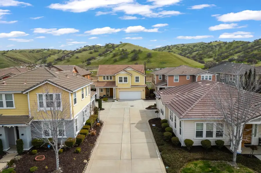 9389 Vintner Circle, Patterson, CA 95363 - Image #2