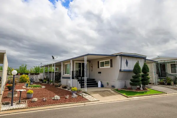 2505 Jackson Avenue #197, Escalon, CA 95320