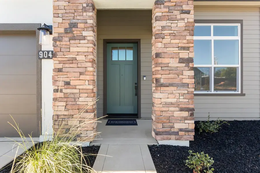 9046 Ventura St, Granite Bay, CA 95746 - Image #3