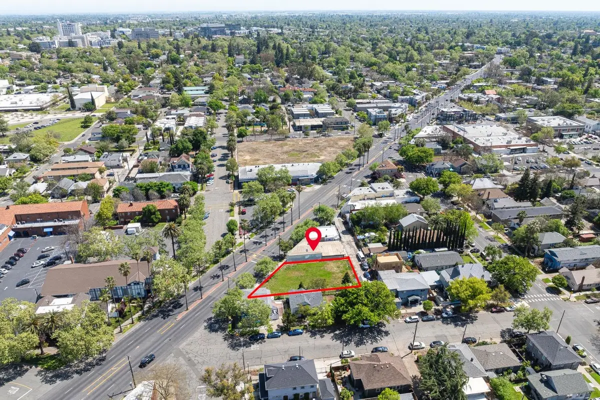 3206 Broadway, Sacramento, CA 95817 - Image #1