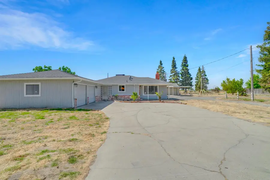 1412 E Glenwood Avenue, Turlock, CA 95380 - Image #2