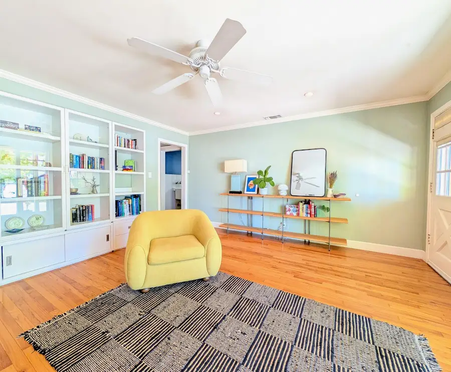 1135 Janey Way, Sacramento, CA 95819 - Image #3