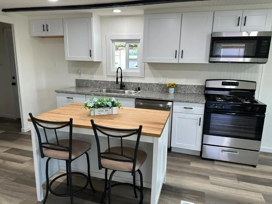 18450 N Hwy 88 #60, Lockeford, CA 95237 - Image #3