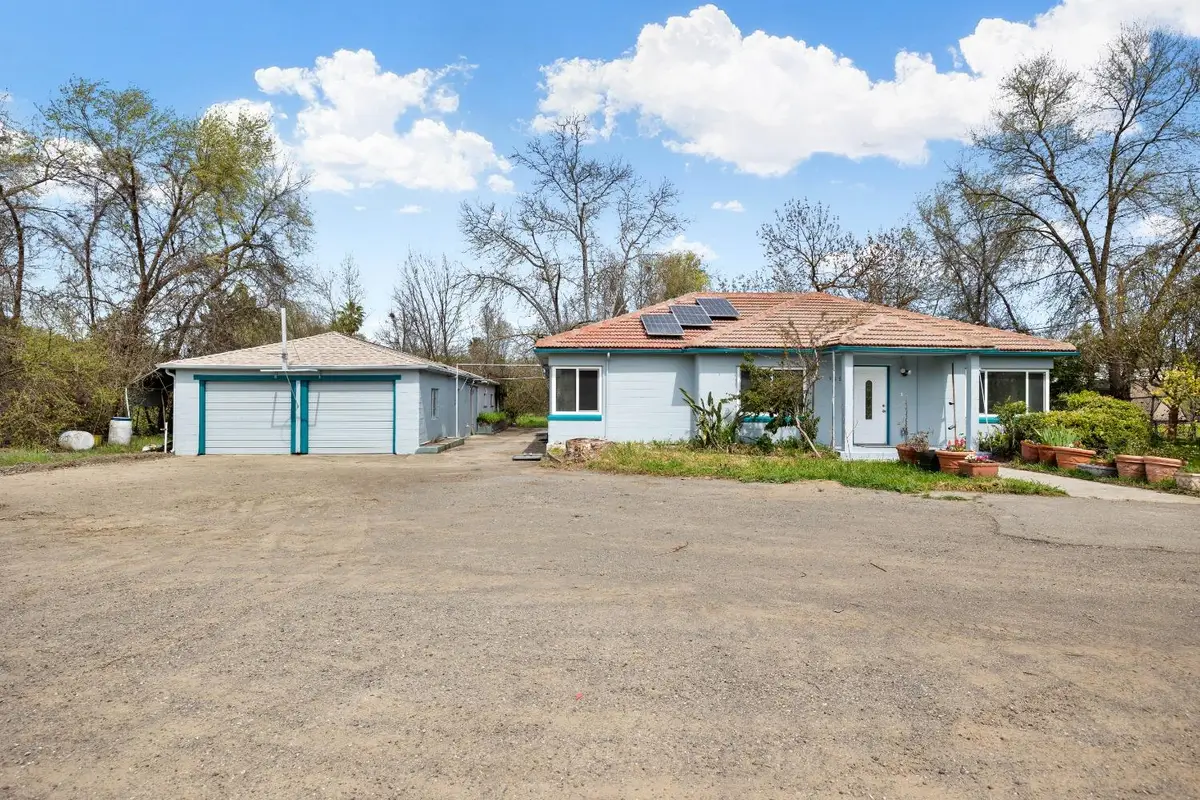 9888 S Oak Grove Ave, Knights Landing, CA 95645 - Image #1