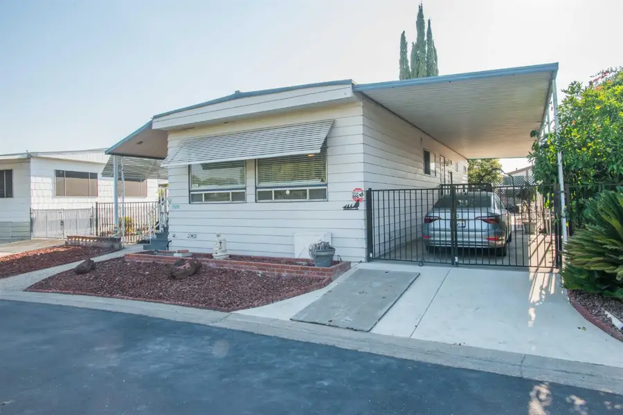 7408 Bouvais Cir, Sacramento, CA 95828 - Image #2