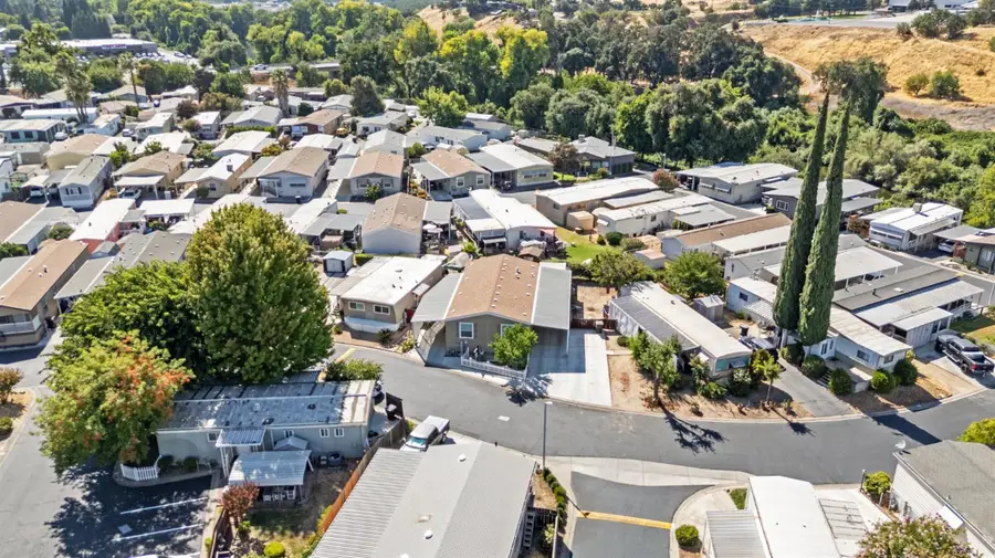 900 Old Stockton Road #211, Oakdale, CA 95361 - Image #2