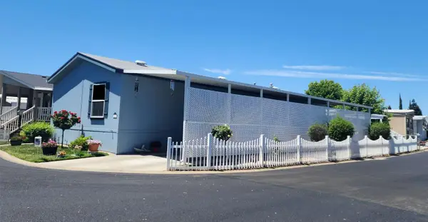 75 La Esperanza Way, Yuba City, CA 95993