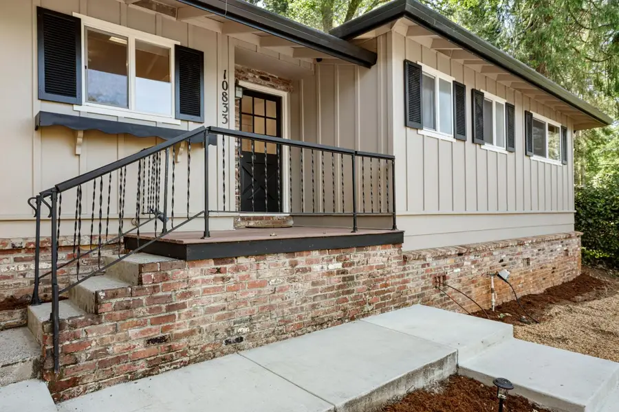 10833 Gold Hill Drive, Grass Valley, CA 95945 - Image #2