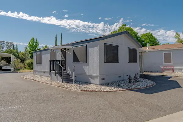 96 Monterey Lane, Folsom, CA 95630