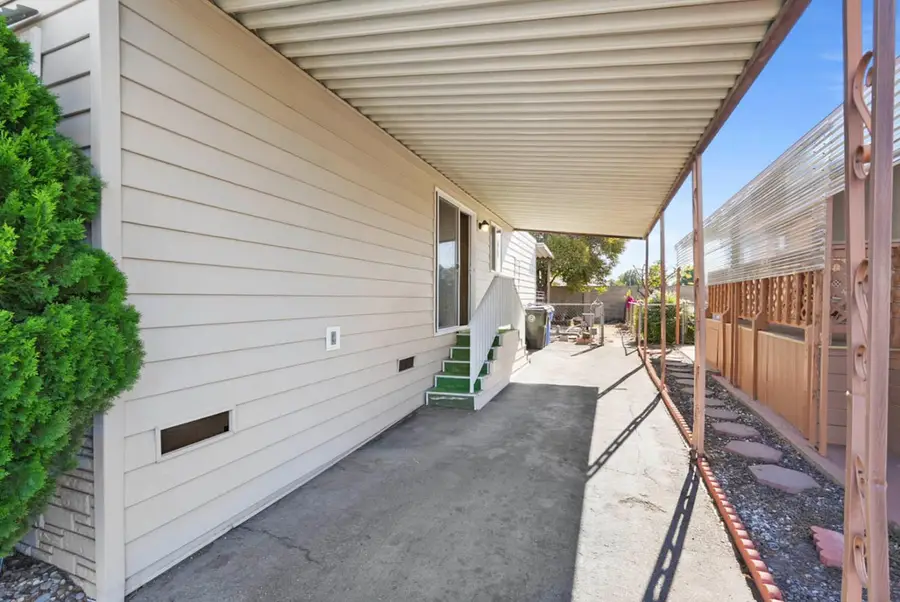 150 Pestana #21, Manteca, CA 95336 - Image #2