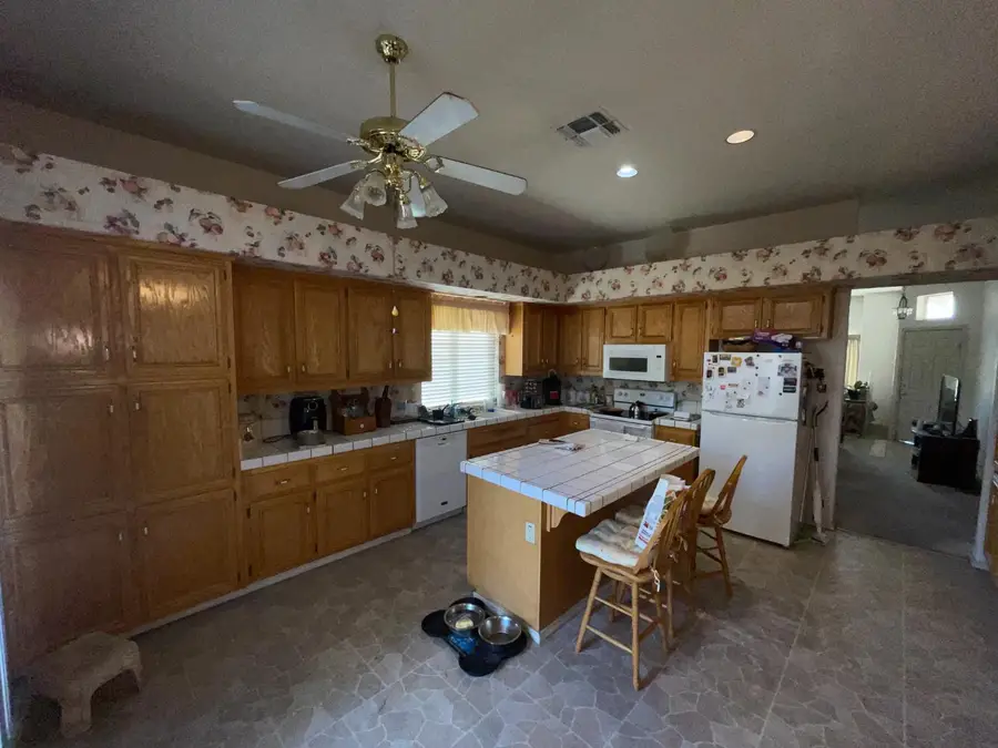 8513 Sheldon North Drive, Elk Grove, CA 95624 - Image #2