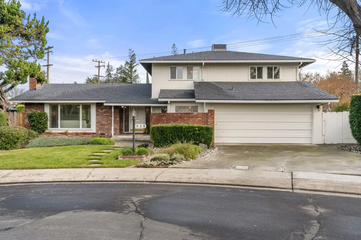 929 Terrace Place, Modesto, CA 95350 - Image #1