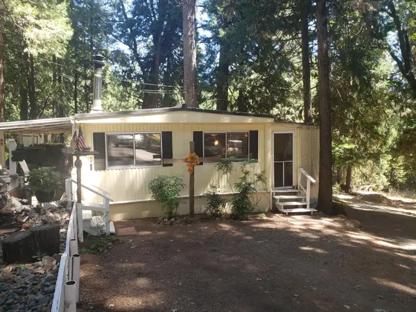 5840 Pony Express Trail #27, Pollock Pines, CA 95726