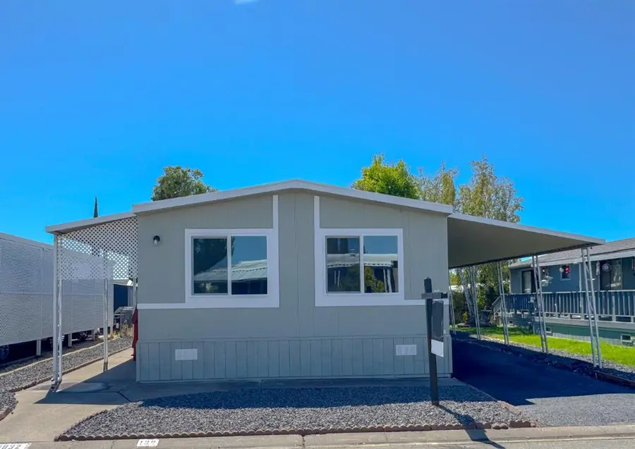 5832 Alameda Lane #138, Sacramento, CA 95842 - Image #2