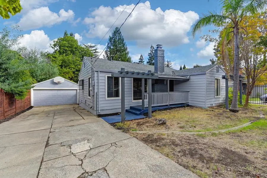 2312 Garfield Avenue, Carmichael, CA 95608 - Image #2