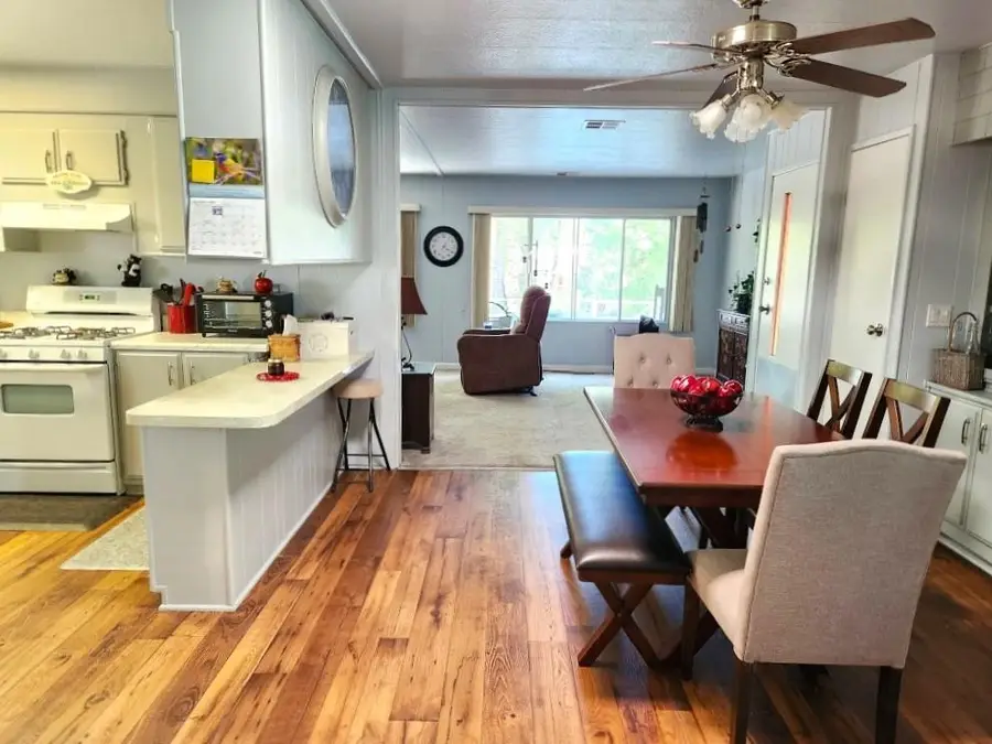 10040 Stone Arch Drive, Grass Valley, CA 95949 - Image #3