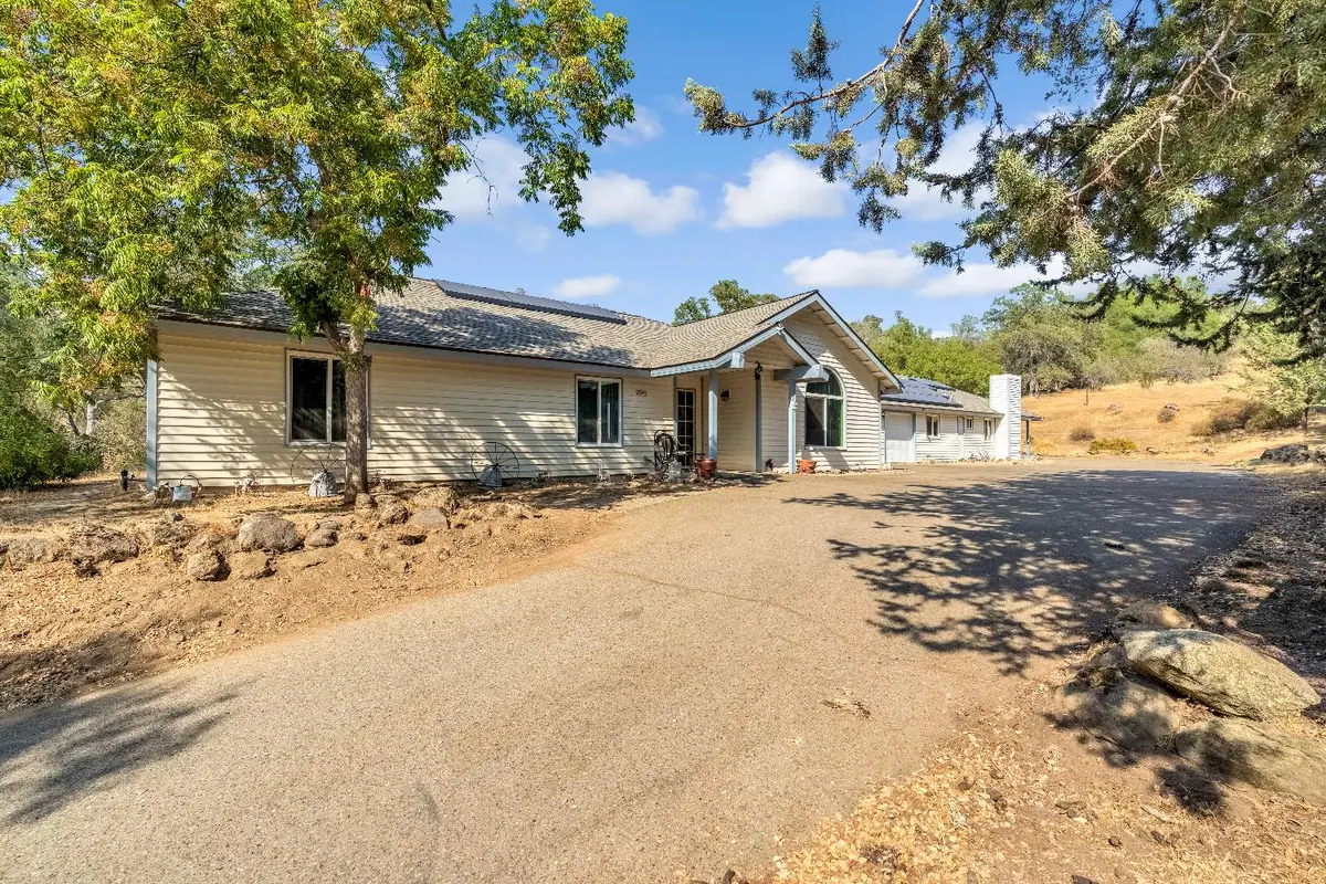 42843 Ranger Circle Drive, Coarsegold, CA 93614 - Image #1