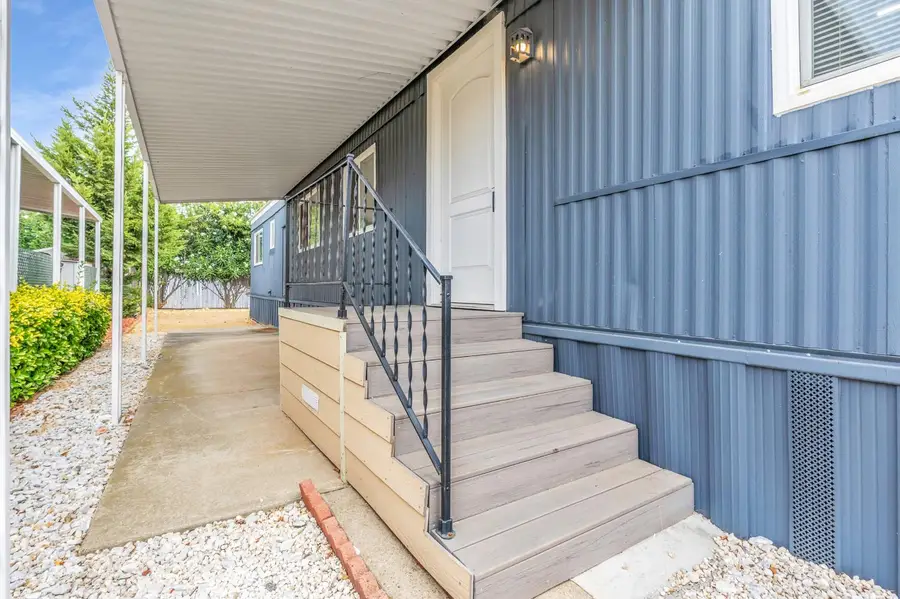 10035 Mills Station Rd #60, Sacramento, CA 95827 - Image #3