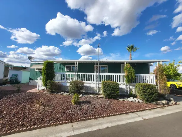 8600 West Ln #116, Stockton, CA 95210