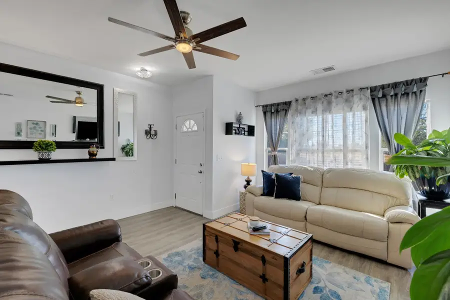 581 Main Avenue, Sacramento, CA 95838 - Image #3